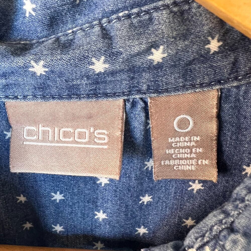 Chicos Shirt Womens Size 0/S Spacey Dot Cozmo Chambray Denim Long Sleeve Cotton - Picture 2 of 16
